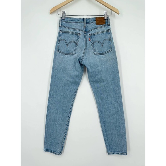 Levi’s Wedgie Icon Ankle Jeans High Rise Button Fly in Bright Side Light Wash - Picture 8 of 12